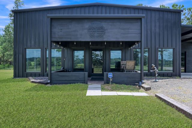 10431 County Road 233, Richards, TX 77873