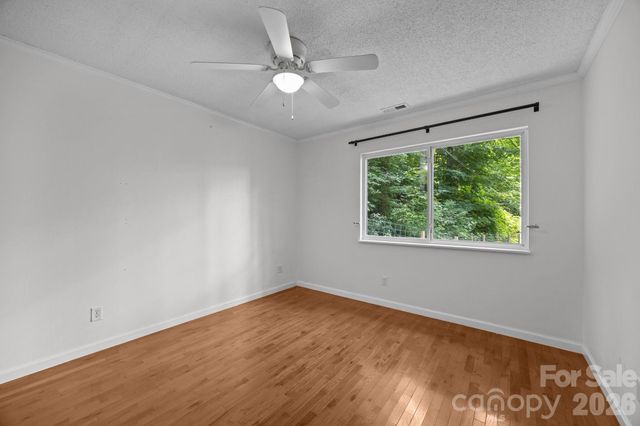 193 Timberside Drive, Mars Hill, NC 28754