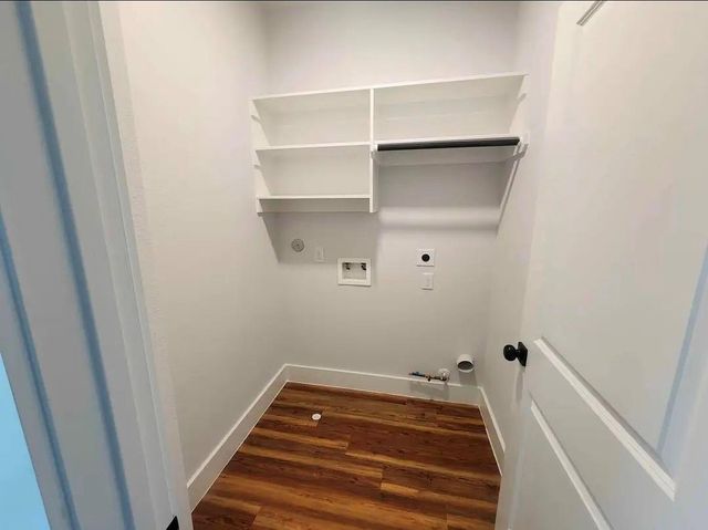 1002 Natchez Ave, Pasadena, TX 77506