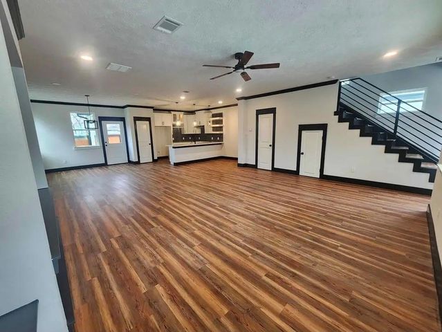 1002 Natchez Ave, Pasadena, TX 77506