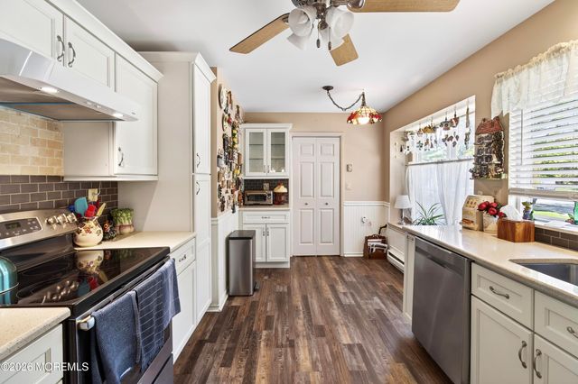 716A Wooton Court, Manchester, NJ 08759