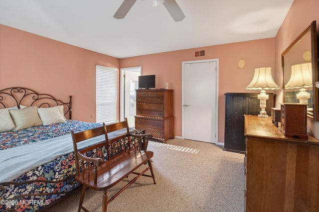 716A Wooton Court, Manchester, NJ 08759