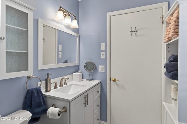716A Wooton Court, Manchester, NJ 08759