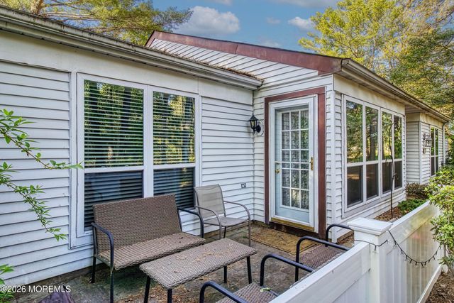 716A Wooton Court, Manchester, NJ 08759