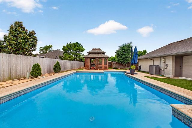 3116 Lamp Post Lane, Oklahoma City, OK 73120