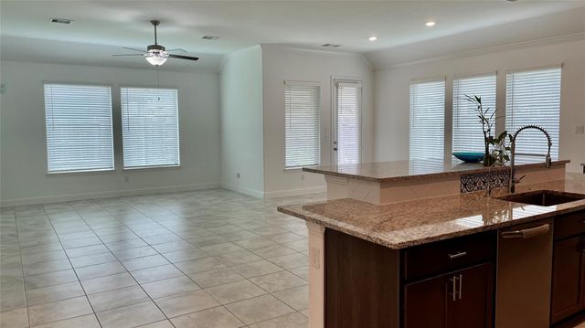 3214 Skylark Valley Trace, Kingwood, TX 77365