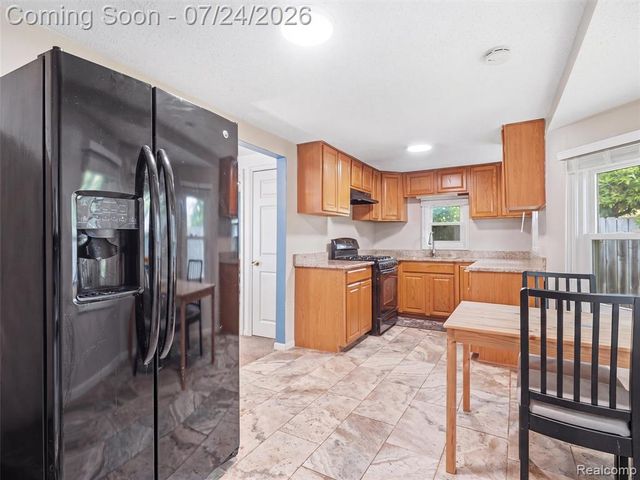 890 E Grand Boulevard, Ypsilanti, MI 48198