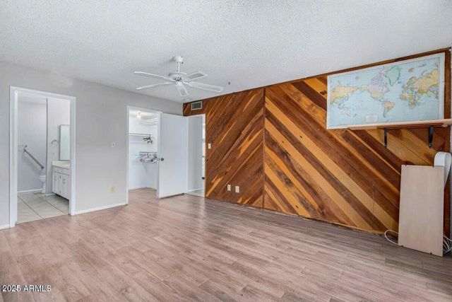 18225 N 45th Avenue, Glendale, AZ 85308