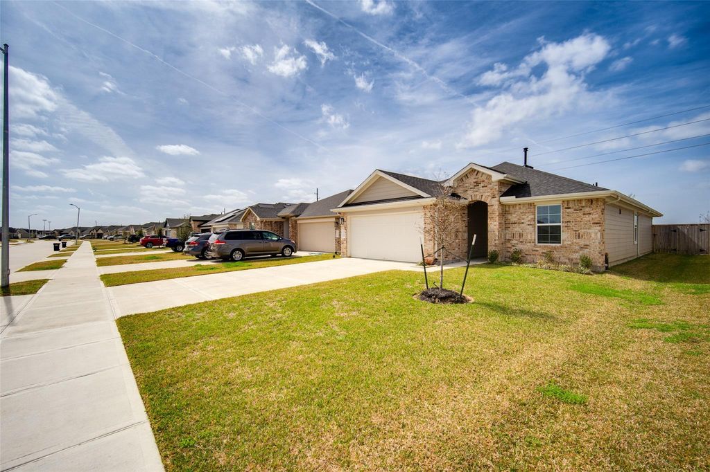 3726 Lanercost Lane, Fulshear, TX 77441