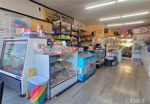 2171 Santa Fe Ave, Long Beach, CA 90810