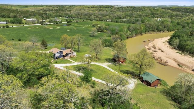 5421 Highway 143, Berryville, AR 72616
