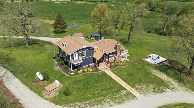 5421 Highway 143, Berryville, AR 72616