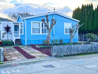 550 S STATE St, Sutherlin, OR 97479