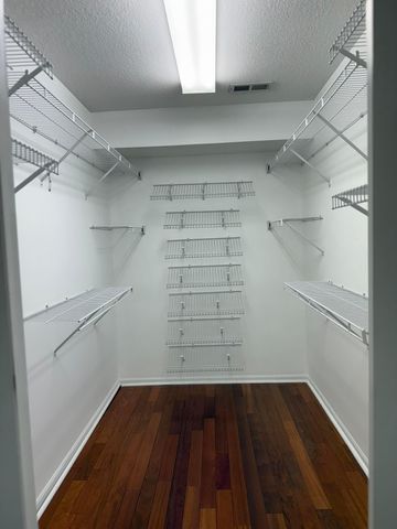 223 Dogwood Lane, Westerville, OH 43082