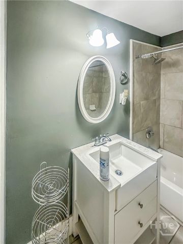 5021 Temple Street A, Savannah, GA 31405