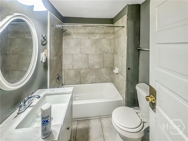 5021 Temple Street A, Savannah, GA 31405