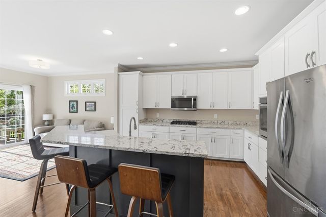 9504 West Avenue, Blue Ash, OH 45242
