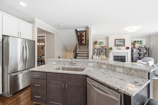 9504 West Avenue, Blue Ash, OH 45242