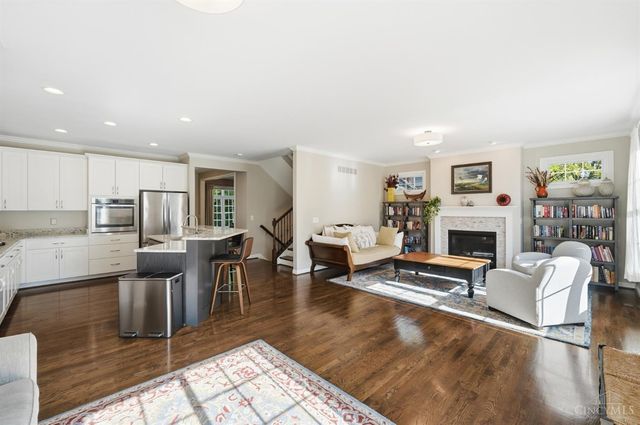 9504 West Avenue, Blue Ash, OH 45242