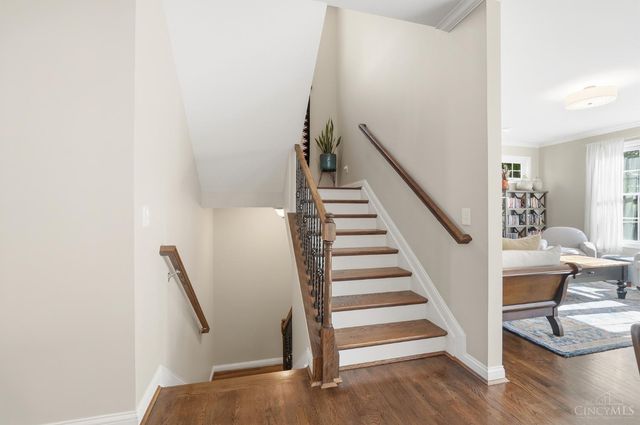 9504 West Avenue, Blue Ash, OH 45242