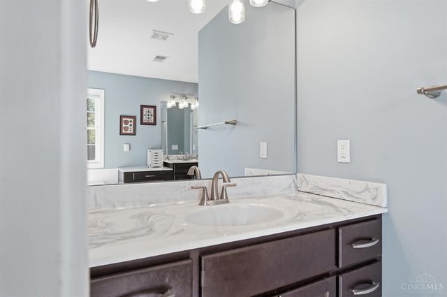 9504 West Avenue, Blue Ash, OH 45242