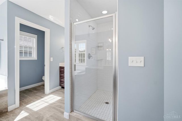 9504 West Avenue, Blue Ash, OH 45242