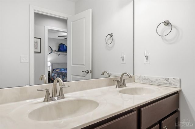 9504 West Avenue, Blue Ash, OH 45242