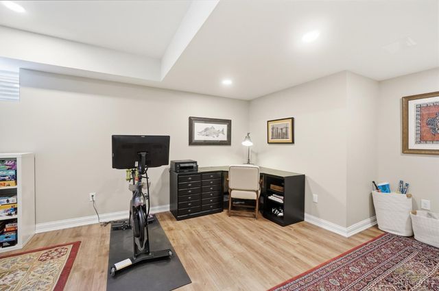 9504 West Avenue, Blue Ash, OH 45242