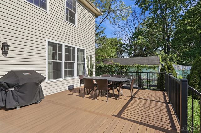 9504 West Avenue, Blue Ash, OH 45242