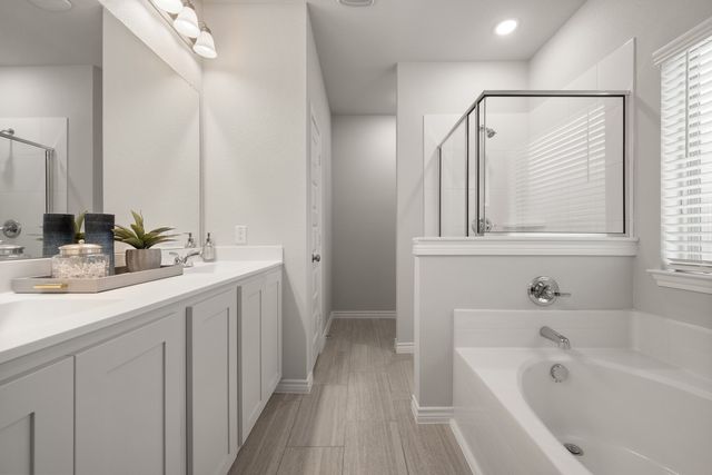 1808 Apache Circle, Cleburne, TX 76033