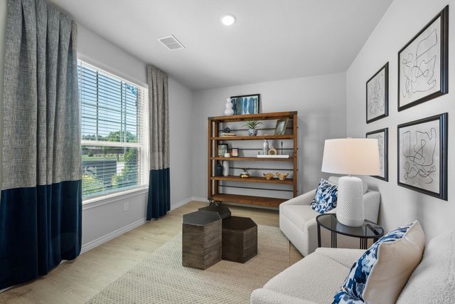 1808 Apache Circle, Cleburne, TX 76033