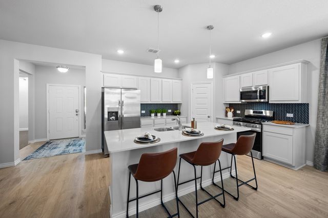 1808 Apache Circle, Cleburne, TX 76033