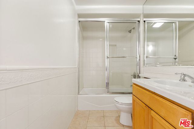 3328 OAKHURST Avenue 110, Los Angeles, CA 90034