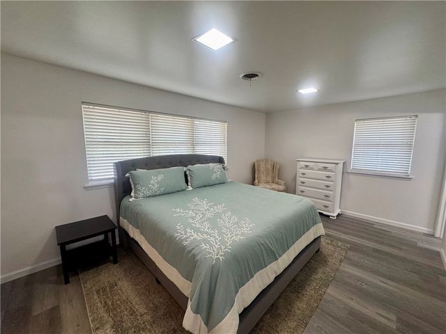 123 S Cumberland Avenue, Russellville, AR 72801