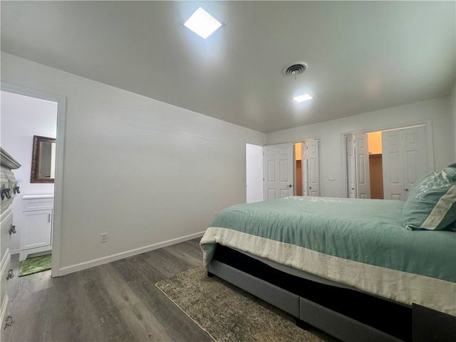 123 S Cumberland Avenue, Russellville, AR 72801