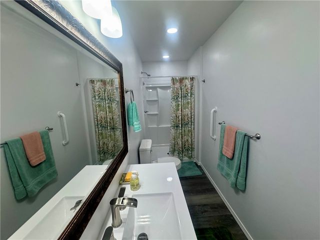 123 S Cumberland Avenue, Russellville, AR 72801