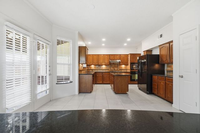 7840 Clover Leaf Drive, North Richland Hills, TX 76182