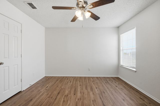 7840 Clover Leaf Drive, North Richland Hills, TX 76182