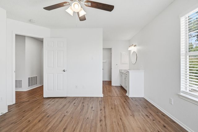 7840 Clover Leaf Drive, North Richland Hills, TX 76182