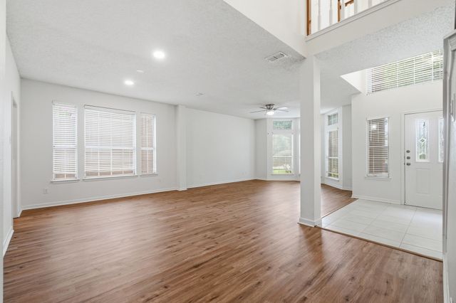 7840 Clover Leaf Drive, North Richland Hills, TX 76182