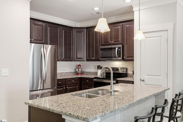 836 Stonebriar Street, Simpsonville, SC 29681