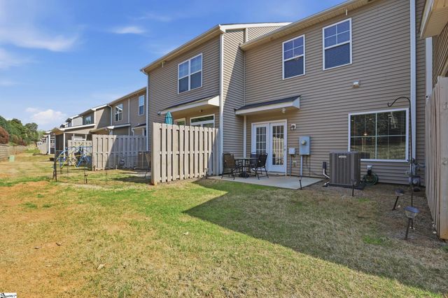 836 Stonebriar Street, Simpsonville, SC 29681