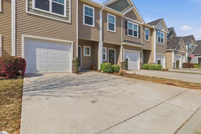 836 Stonebriar Street, Simpsonville, SC 29681