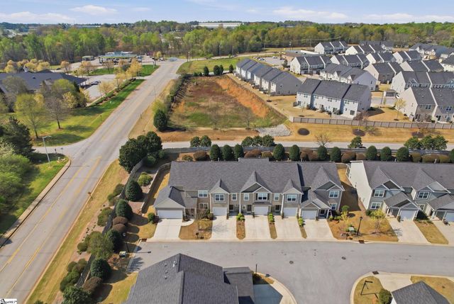 836 Stonebriar Street, Simpsonville, SC 29681