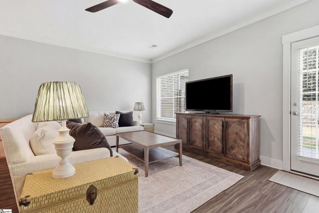 836 Stonebriar Street, Simpsonville, SC 29681