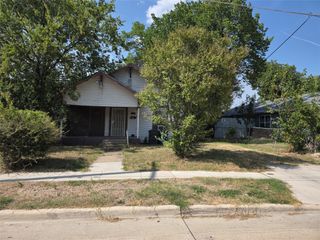 1715 Shaw Street, Dallas, TX 75212