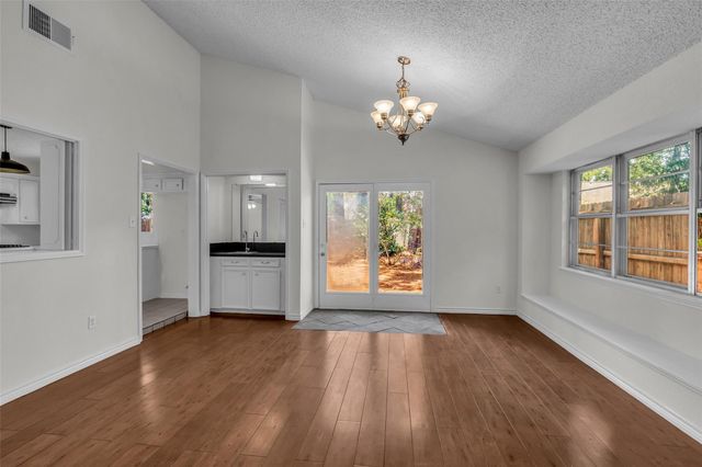 2023 Shadow Rock Drive, Kingwood, TX 77339