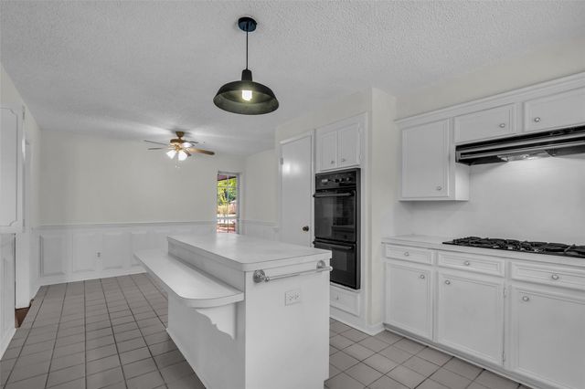 2023 Shadow Rock Drive, Kingwood, TX 77339