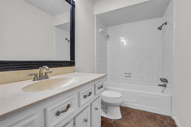 2023 Shadow Rock Drive, Kingwood, TX 77339