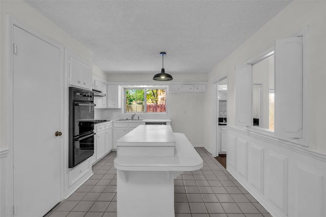 2023 Shadow Rock Drive, Kingwood, TX 77339